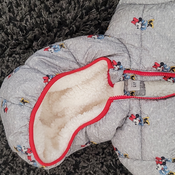 Puffer Coat Minnie Mouse GAP - Picture 2 of 8